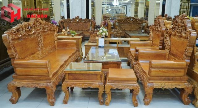 Có nên mua bàn ghế gỗ giá dưới 40 triệu không?